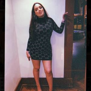 Meet your Posher, Keyla